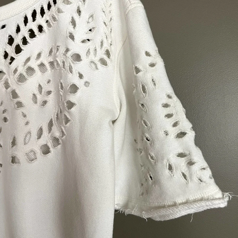 Free People Crumpette Cutwork Print Top Size XS Ivory Cropped Sweatshirt‎ Eyelet